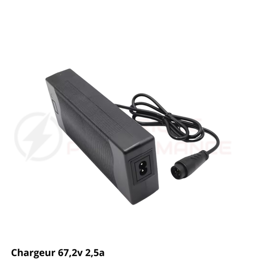 Chargeur 67,2V 2A – Trottinette Électrique Electrique Performance