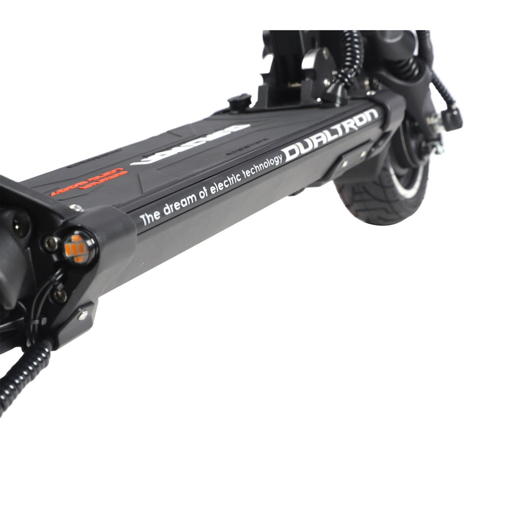 Trottinette Électrique DUALTRON AMINIA DOUBLE MOTEUR 52V 21Ah IPX5 Electrique Performance