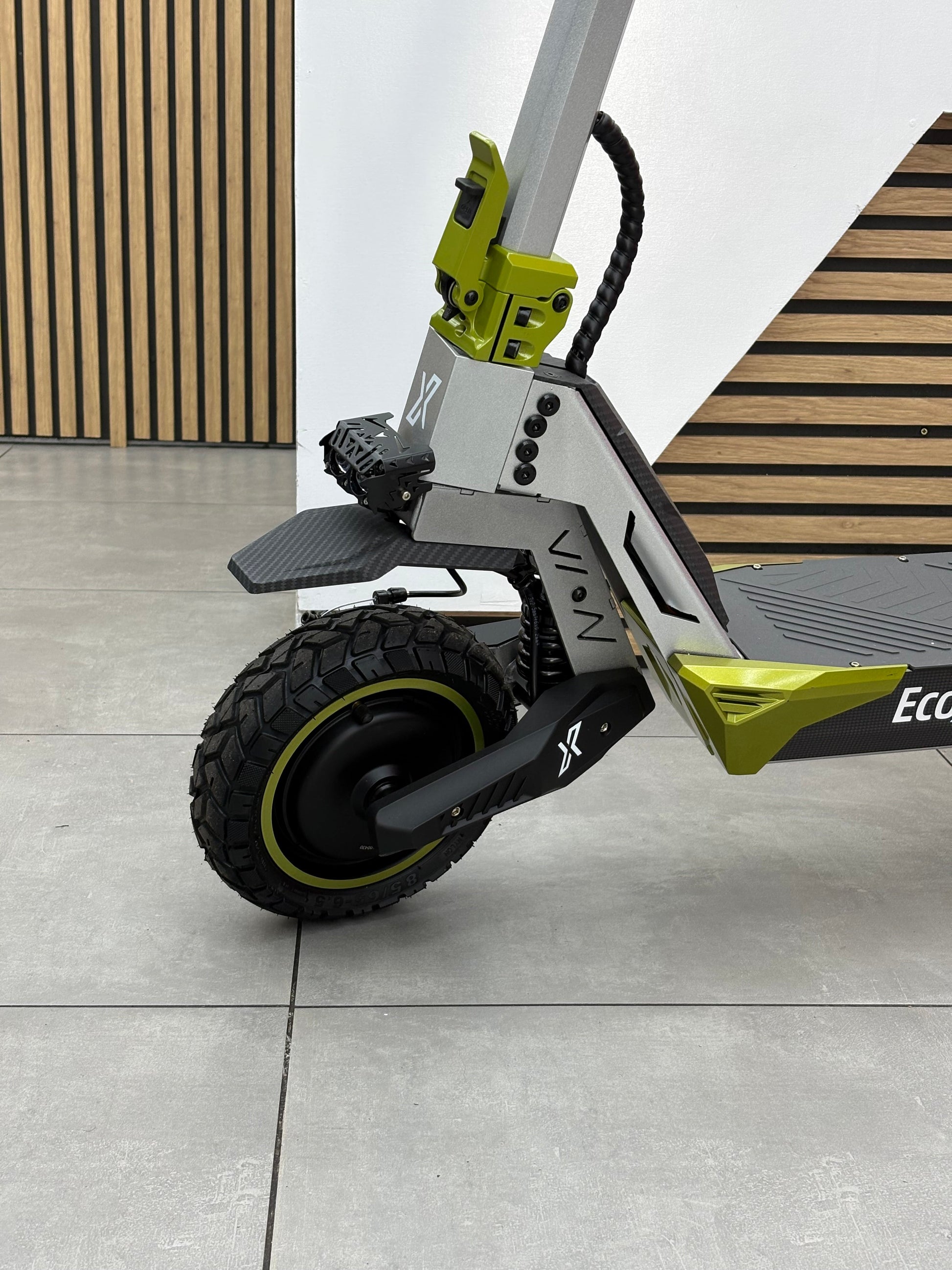 Trottinette Électrique EcoXtreme Deimos Dual Motor – Double moteur 1000W, 48V 20Ah, Puissante et Polyvalente Electrique Performance